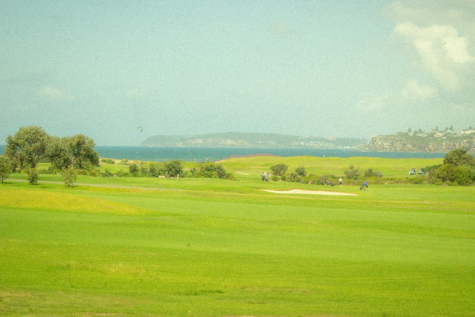 Illustrative golf image
