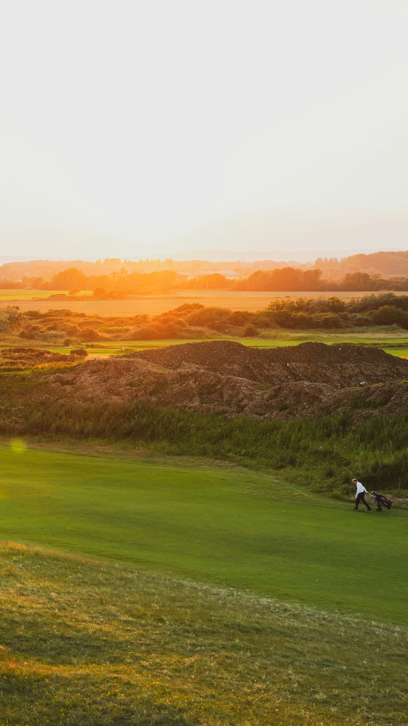 Illustrative golf course image
