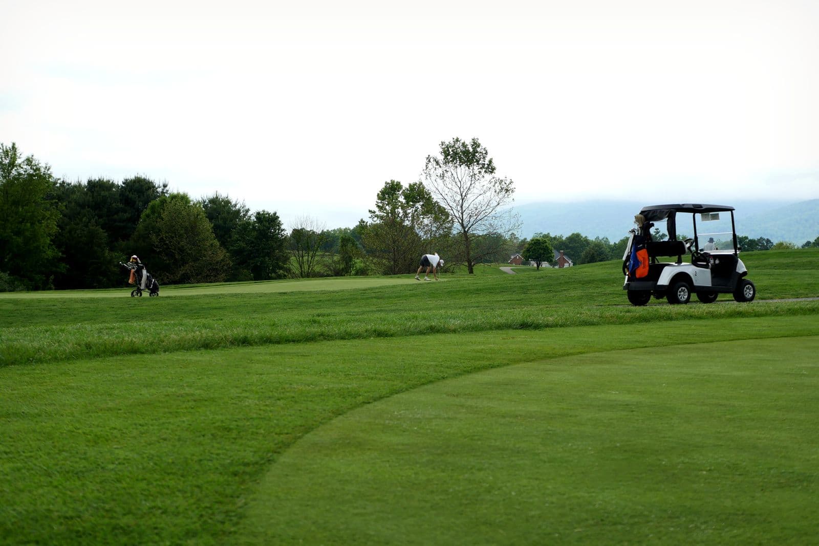 Illustrative golf image