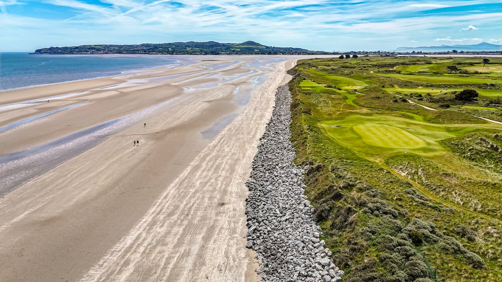 Illustrative golf image